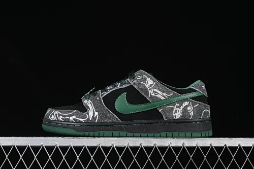 All Categories Nk SB Dunk Series Nk SB Dunk Low Low-top Sneakers K Version There Skateboards x Nk SB Dunk Low Graffiti Art Style Joint Model SB Low-top Casual Sneakers HF7743-001